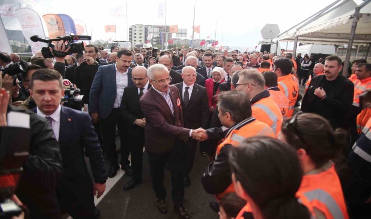 Demirtaş Sanayi Bölgesini rahatlatacak kavşak açıldı