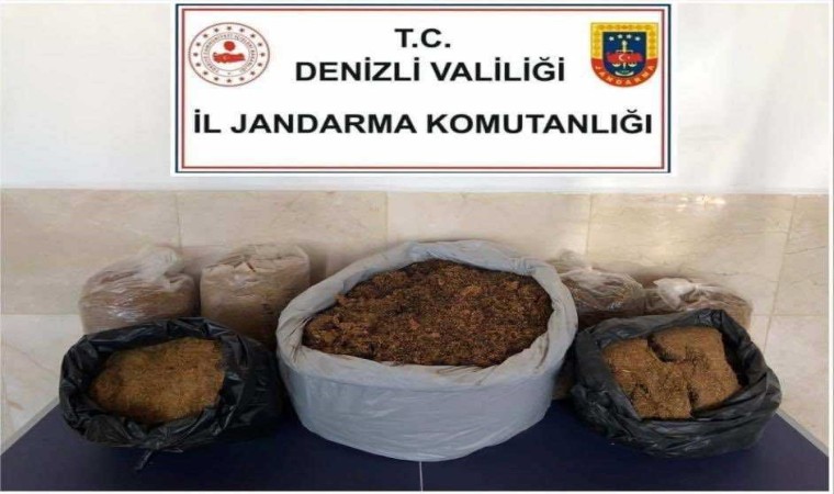 Denizlide 51 kilo kaçak tütün ve 93 parça tarihi eser ele geçirildi