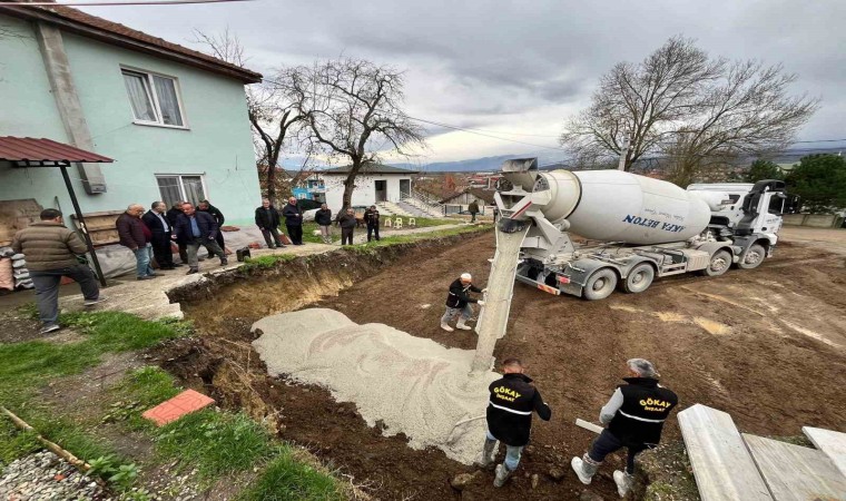 Deprem sonrası yıkıldı yenisi yapılıyor