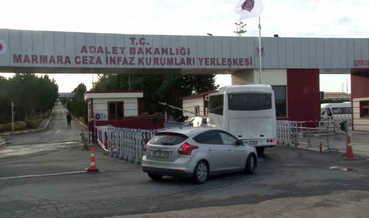 Dilan Polat Silivri Marmara Cezaevine getirildi