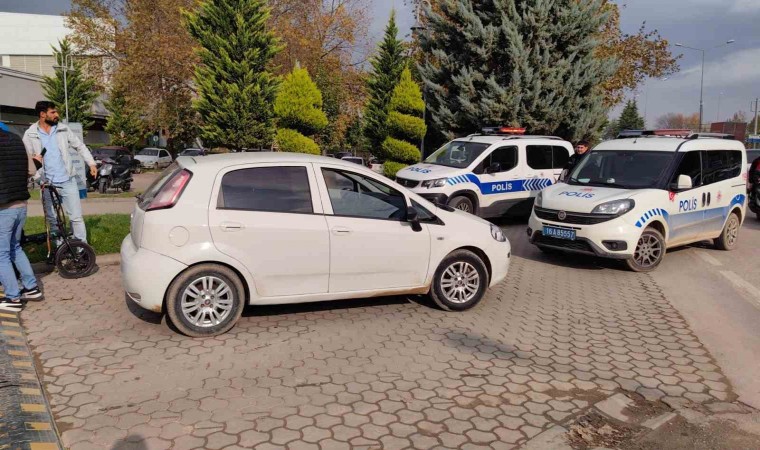 Dur ihtarına uymayan şüpheliler kovalamaca sonucu yakalandı