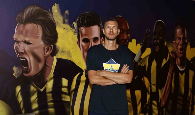 Edin Dzeko: Fenerbahçe armasının savaşçılarıyız