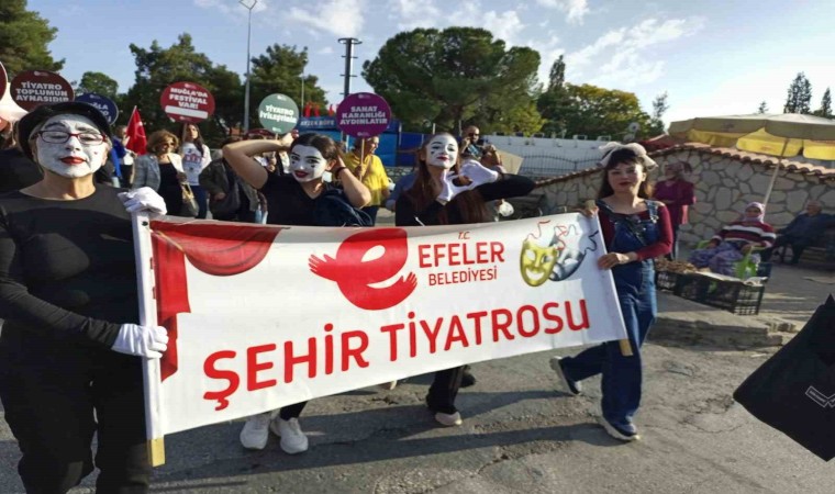 Efeler Belediyesi Şehir Tiyatrosu Pandomim Ekibi Muğlada festivale katıldı