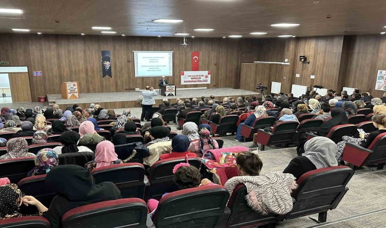 Emette “Haklı Davamız Kudüs” konulu konferans