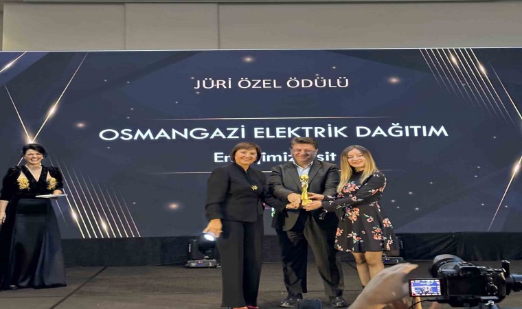 Enerjimiz Eşit projesine bir ödül de Toplumsal Fayda Ödüllerinden geldi