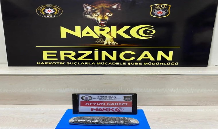 Erzincanda 506 gram Afyon sakızı ele geçirildi