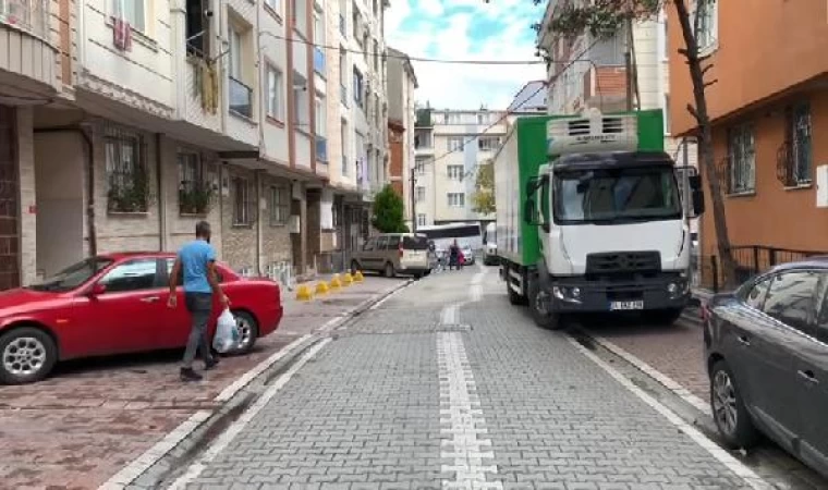 Esenyurt’ta doğurduğu bebeğini poşete koyup sokağa attı