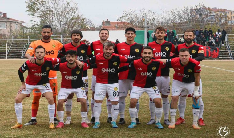 Eskişehirspor liderlik koltuğunu devraldı