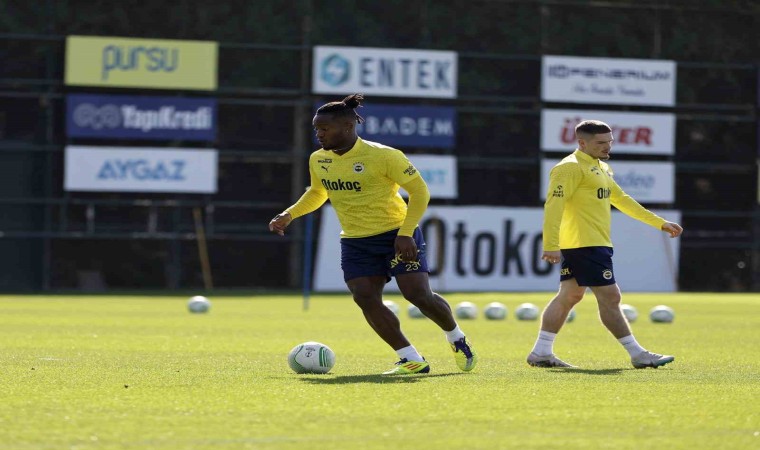 Fenerbahçe, Ludogorets maçı hazırlıklarına başladı