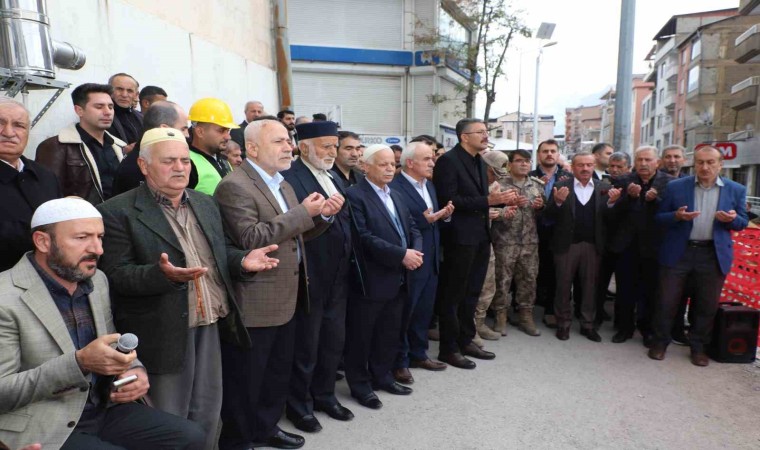 Hacı Sait Camisinin temeli dualarla atıldı