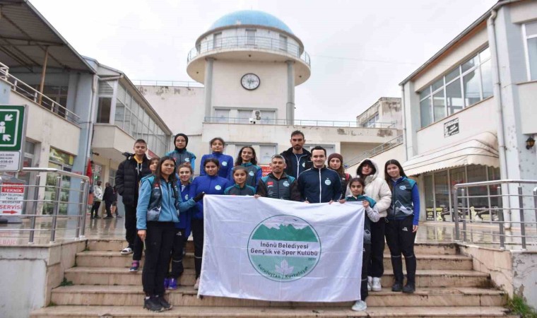 İnönü Belediyesi Spor Kulübü madalyalara doymuyor