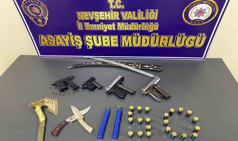 İş yerine kurşun yağdıran 2 kişi tutuklandı