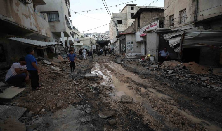 İsrail, Batı Şeriaya baskın düzenledi: 8 ölü