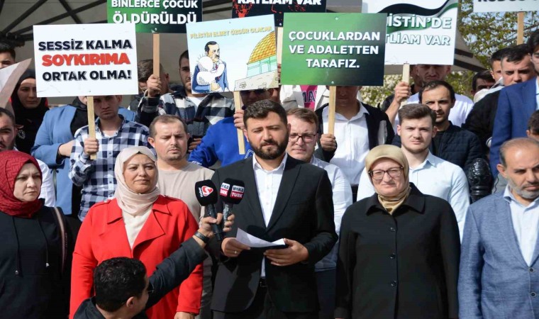 İsrailin Gazzeye saldırıları protesto edildi