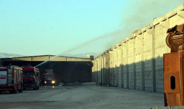 Kahramanmaraş’ta fabrika yangını (2)