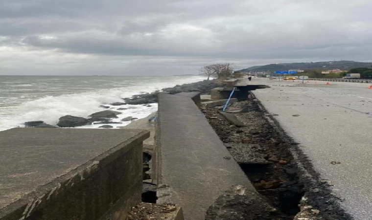 Karadeniz Sahil Yolu’nda fırtına hasarının boyutu ortaya çıktı