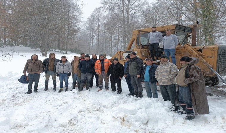 Karda mahsur kalan 6 orman işçisi kurtarıldı