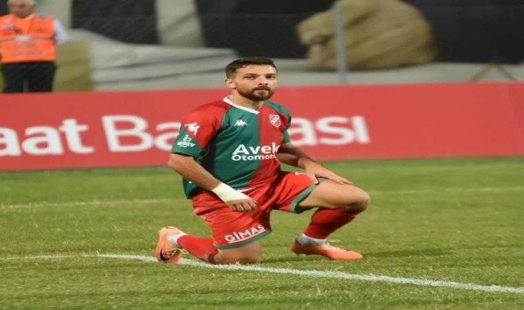 Karşıyaka’da Emre Gemici yol ayrımında