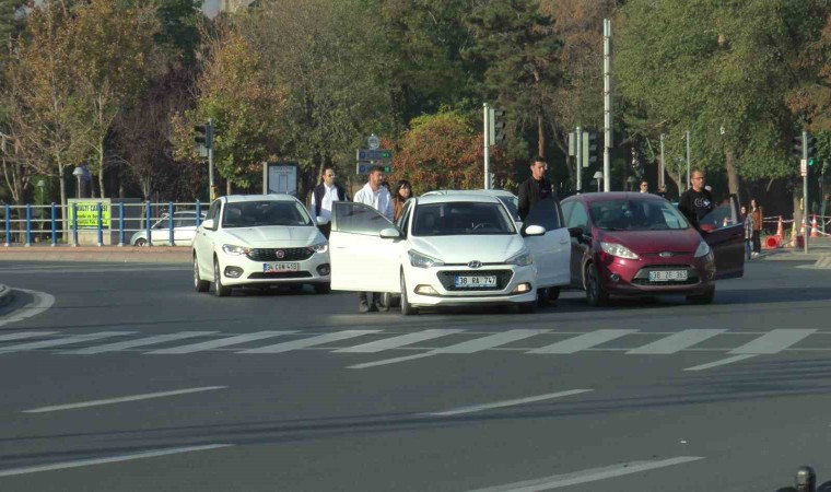 Kayseride 10 Kasım töreni düzenlendi