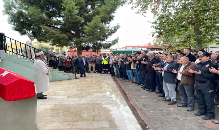 Kazada hayatını kaybeden polis memuru memleketi Osmaniyede toprağa verildi