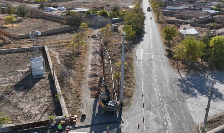 Konya Büyükşehir Çumraya yeni bir su şebeke hattı daha kazandırıyor