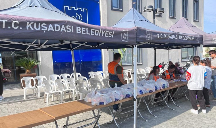 Kuşadası Belediyesinden 3 bin 100 öğrenciye beslenme desteği