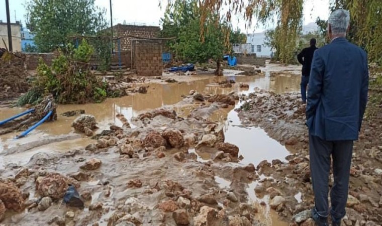 Mardinde su taşkını nedeniyle vatandaşlar zor anlar yaşadı