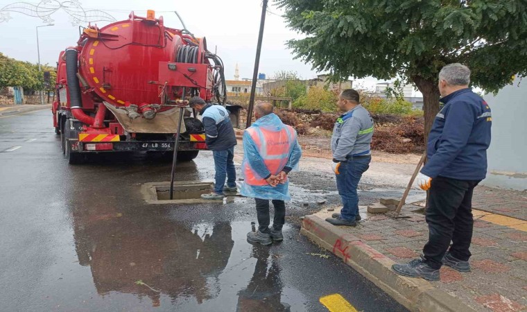 MARSUdan sağanak yağış mesaisi