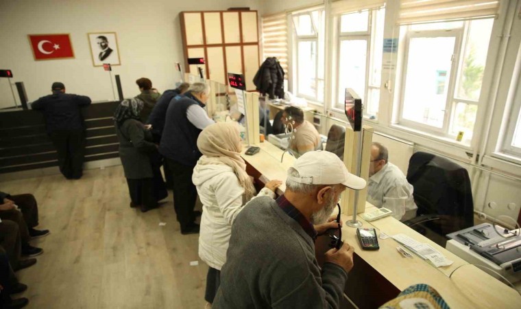 Merkezefendide vezneler saat 22.00ye kadar açık olacak