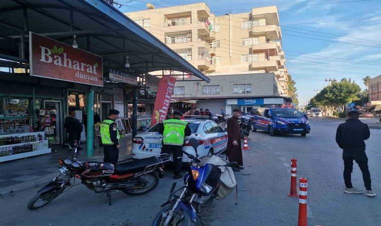 Mersinde jandarma ekiplerince motosiklet sürücüleri denetlendi