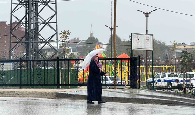 Meteorolojiden sağanak yağış uyarısı