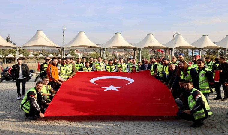 Motorcular Söğütte bir araya geldi