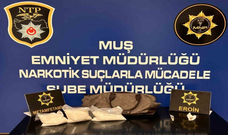 Muşta yolcu otobüsünde 1 kilo 501 gram metamfetamin ele geçirildi