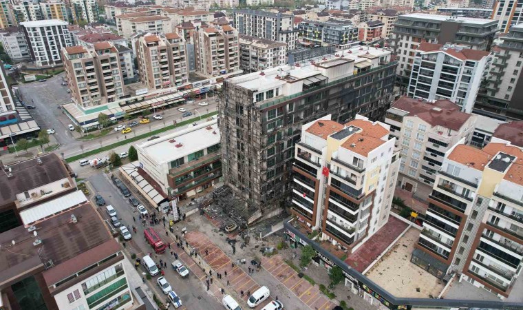 Ofisi yanan vatandaş: Yangın gündüz olsaydı felaketi yaşardık