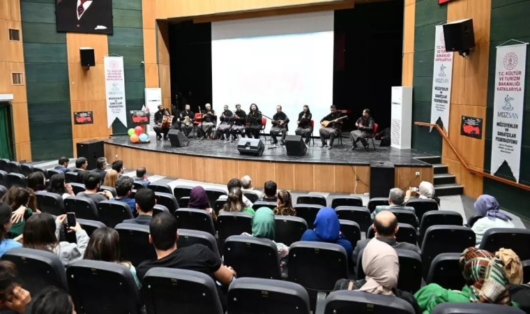 Osmaniyede Asrın Felaketi Kültür ve Sanat Etkinlikleri çerçevesinde konser düzenlendi