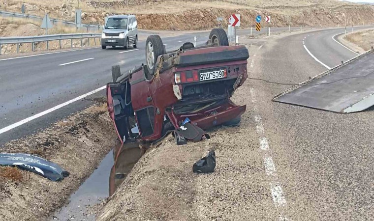 Otomobil takla attı, sürücüsü yaralandı