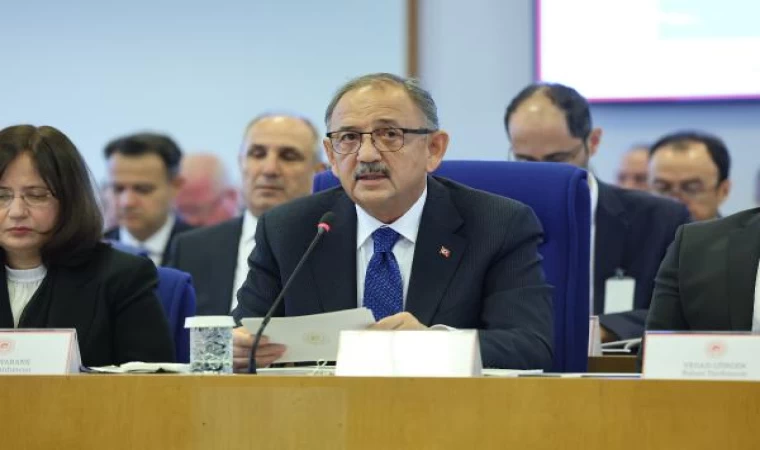 Özhaseki: Bazı belediye başkanları deprem kapısına geldiği halde kımıldamıyor