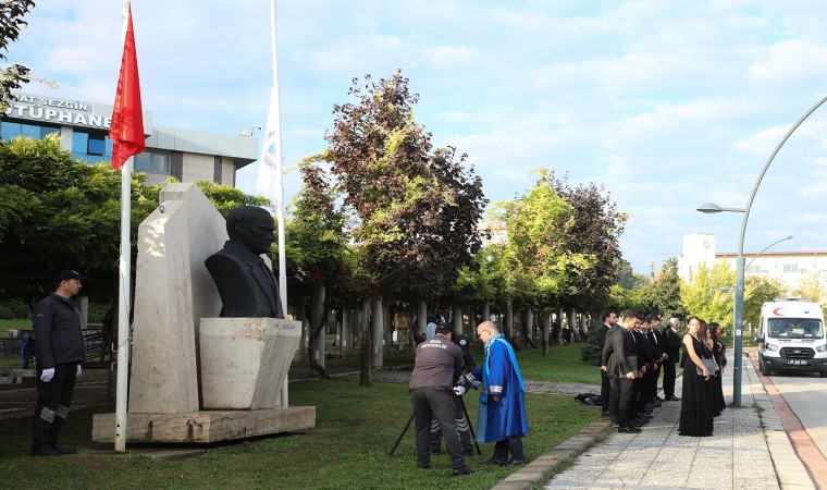 PAÜ 10 Kasımda Atasını andı