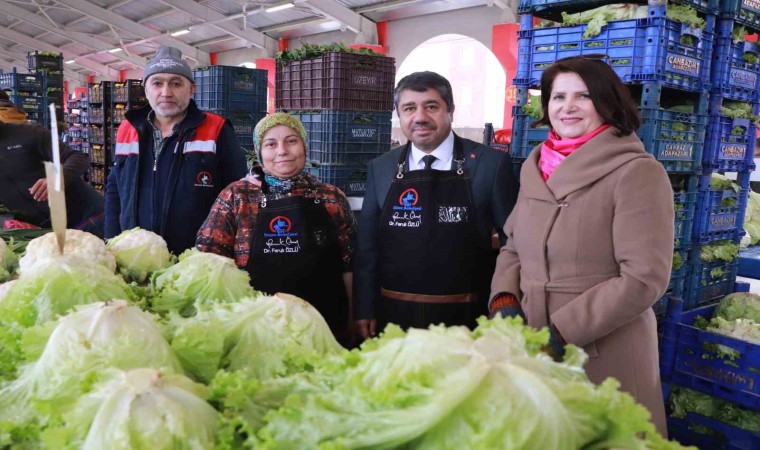 Pazar yeri modern pazarcılar şık oldu