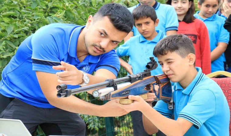 Poligon köy okullarına gitti, öğrenciler yeni bir sporla tanıştı