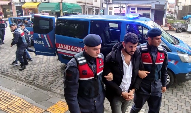 Polis süsüyle yapılan 2 milyon TLlik vurguna jandarma darbesi