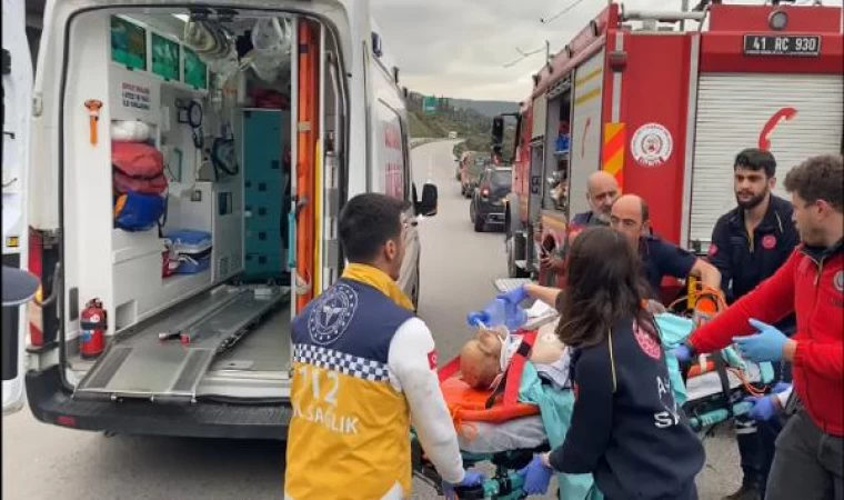 Raylarda yürürken yüksek hızlı tren çarptı