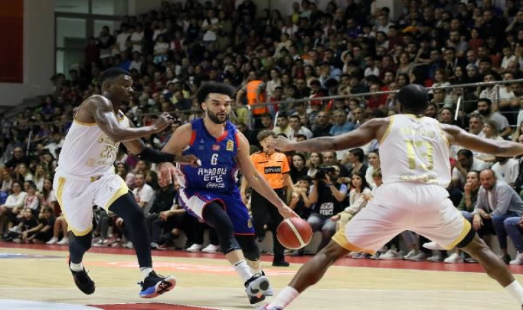 Samsunspor - Anadolu Efes: 73-93  