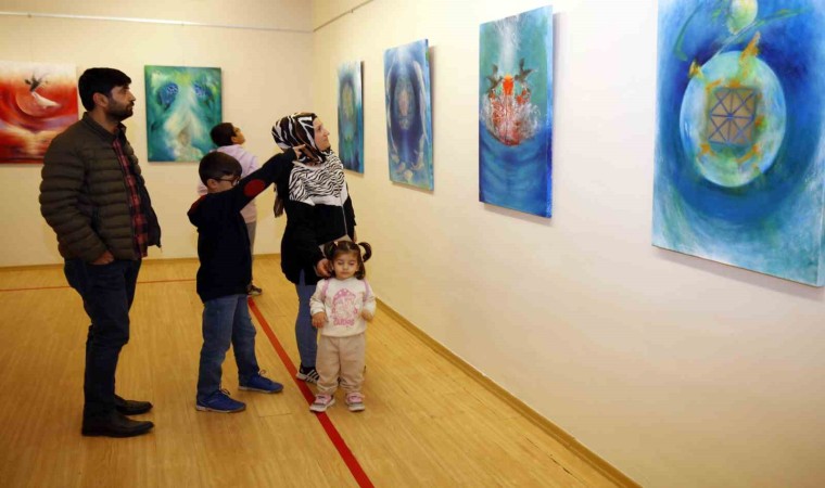 SANKO Sanat Galerisinde döngü temalı resim sergisi