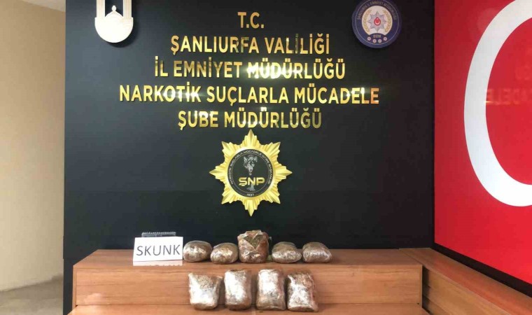 Şanlıurfada 4 kilo 400 gram uyuşturucu ele geçirildi