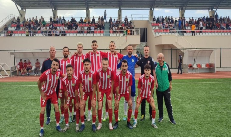 Sarıgöl Belediyespor 4te 4 yapıp 14 gol attı