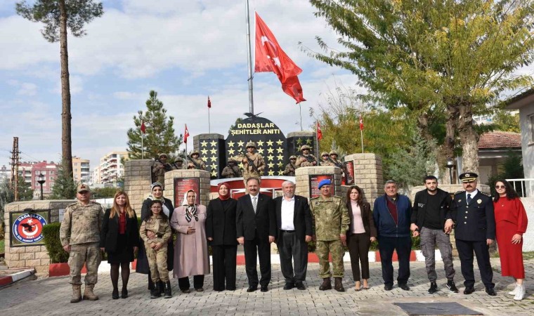 Siirtte helikopter kazasında şehit olan 17 Mehmetçik için mevlit okutuldu