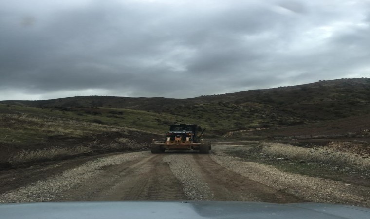 Siirtte heyelan nedeniyle kapanan yollar ulaşıma açıldı