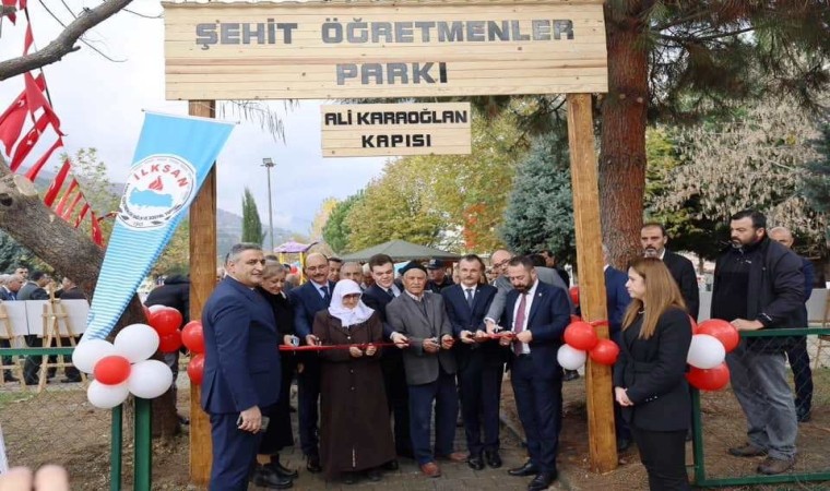 Simavda Şehit Öğretmenler Parkı açıldı