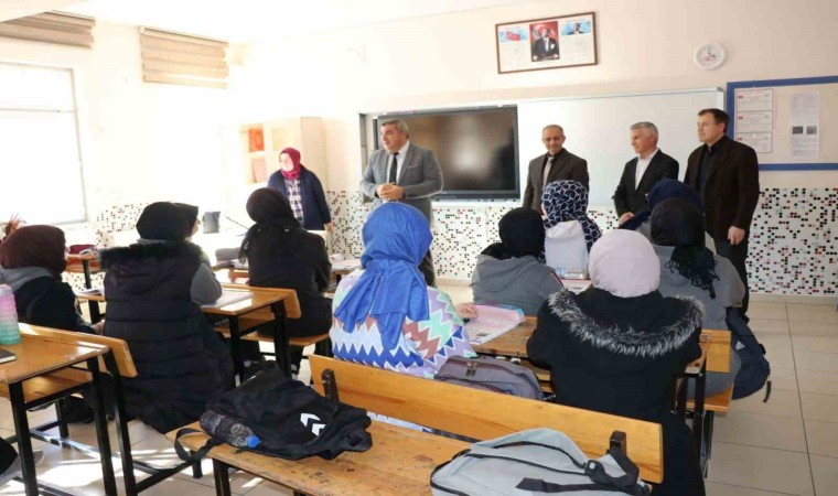 Sünnetci, öğretmenlerin görüş ve taleplerini dinledi